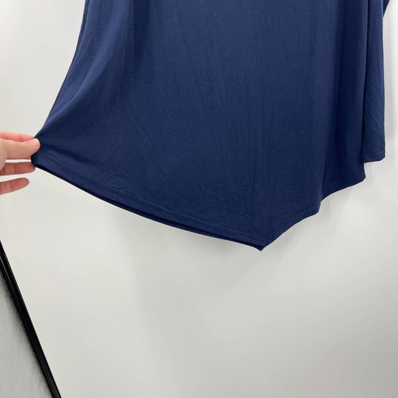 Umgee NWT Handkerchief Hem Blouse Long Sleeve Scoop Neck Women's Medium NEW - Picture 7 of 8